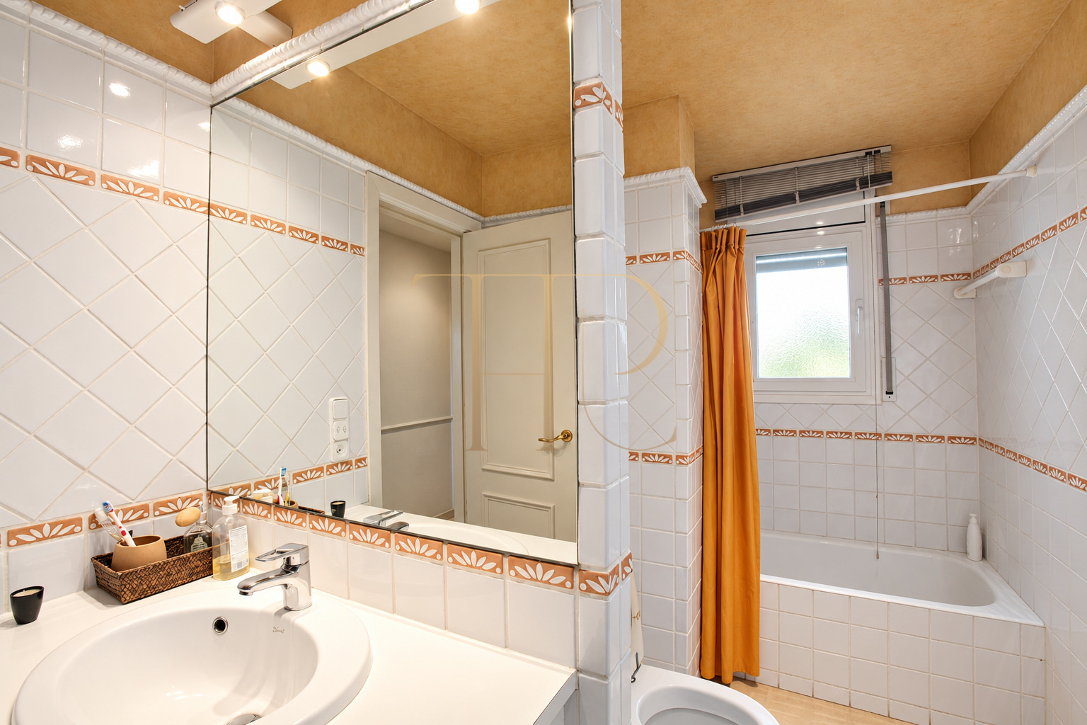 House with pool and garden in Sant Llorenç d’Hortons