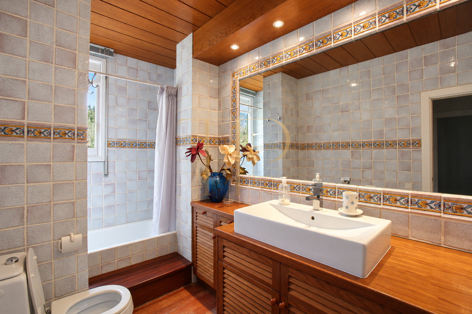 House with pool and garden in Sant Llorenç d’Hortons
