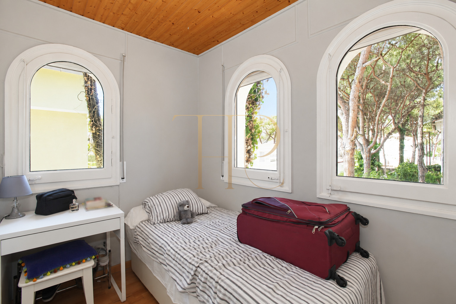 Sold house with garden and pool in La Pineda, Castelldefels