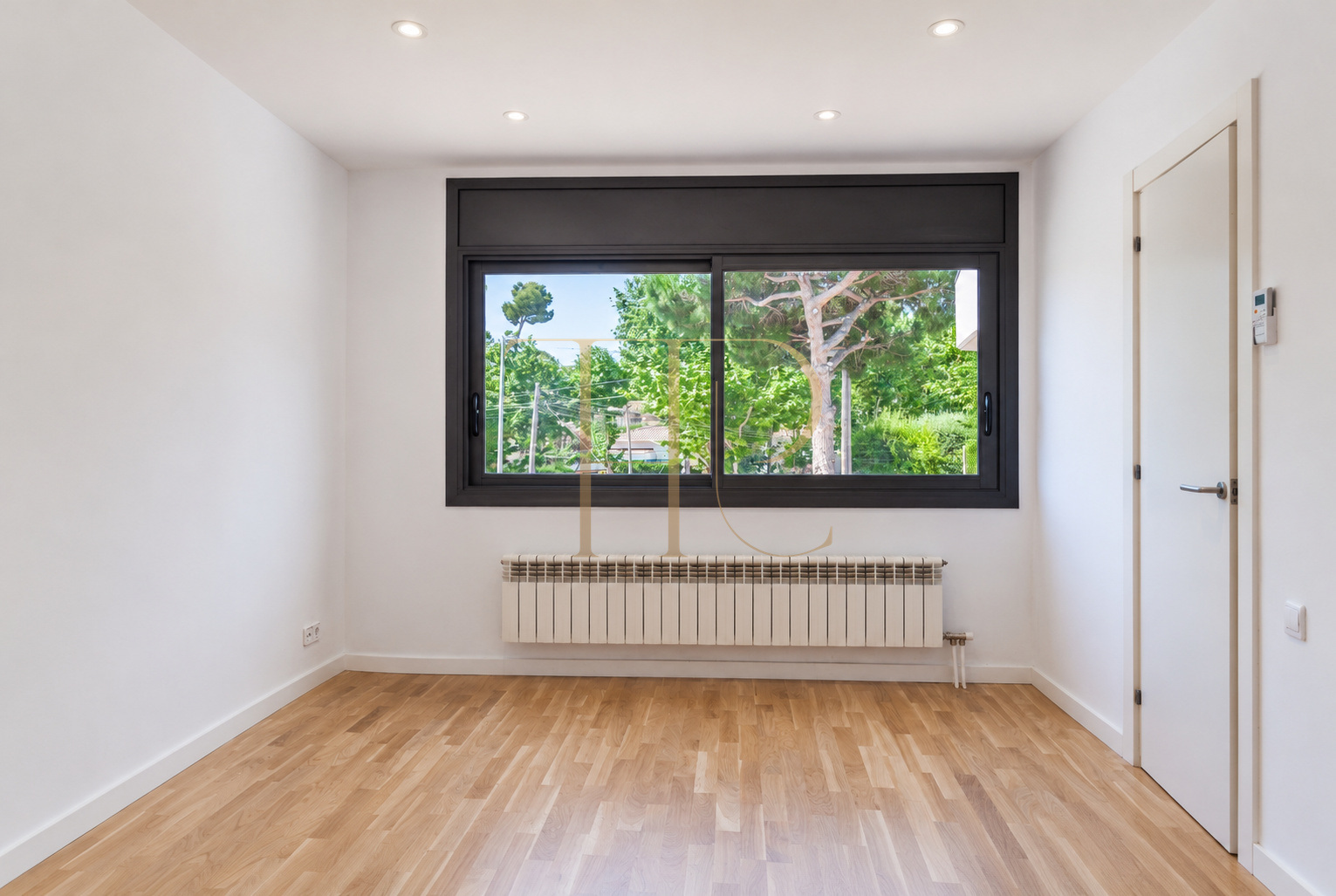 Renovated house with a pool in Montmar, Castelldefels — rented