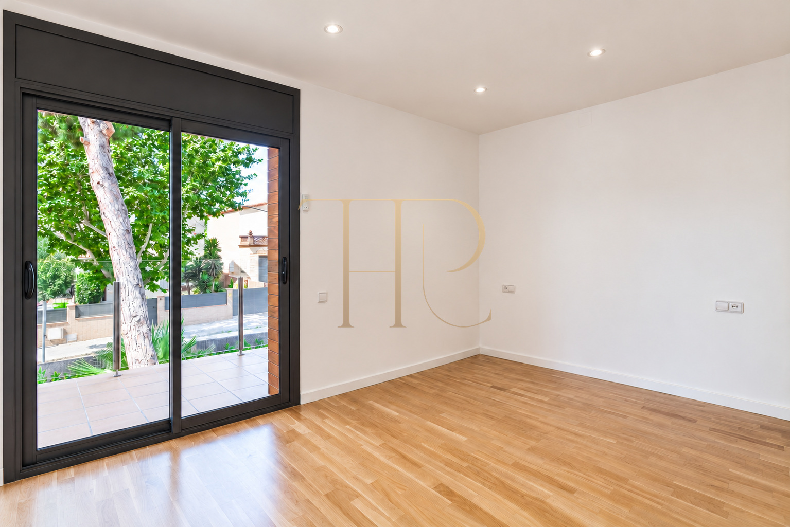 Renovated house with a pool in Montmar, Castelldefels — rented
