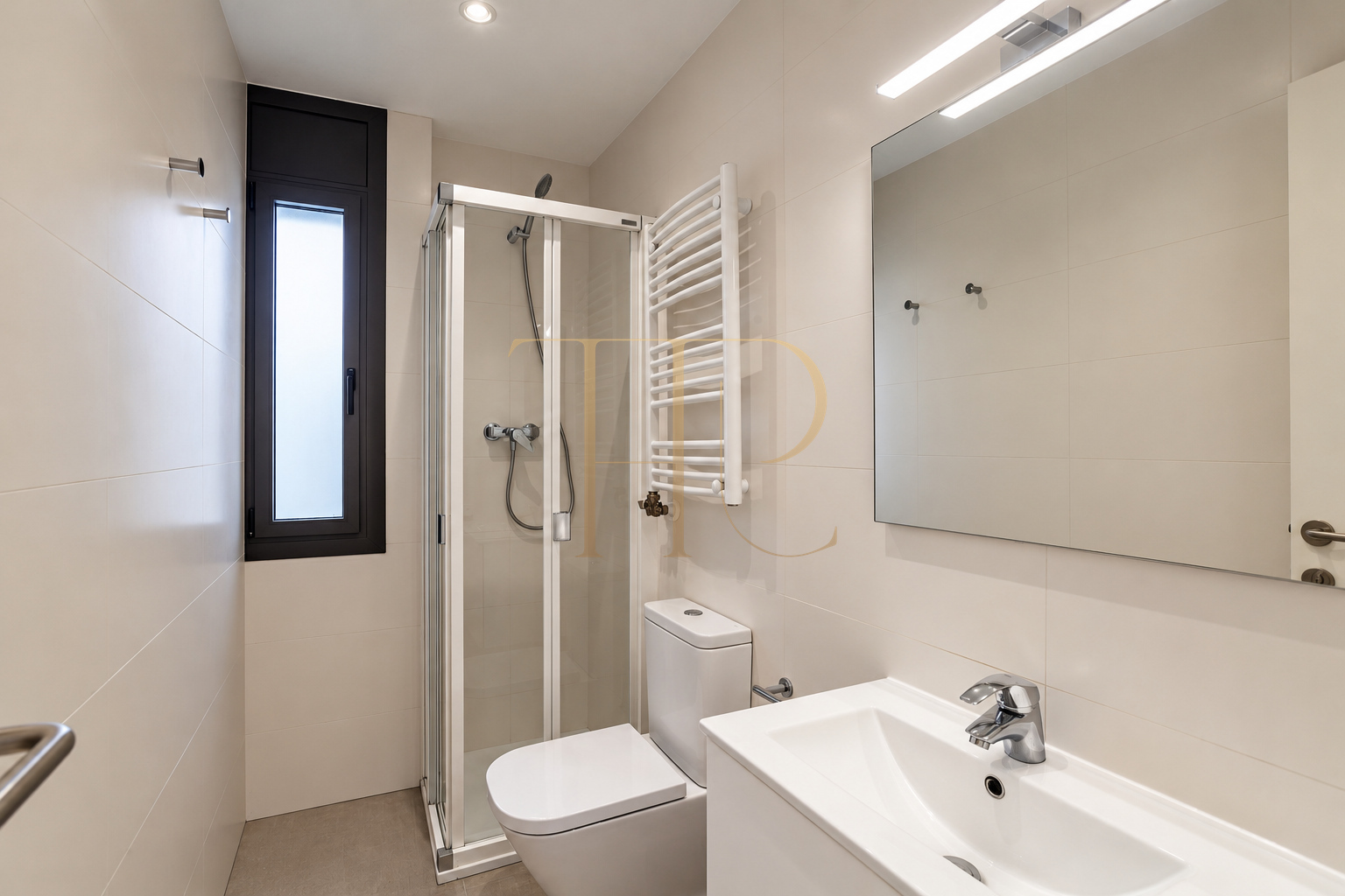 Renovated house with a pool in Montmar, Castelldefels — rented