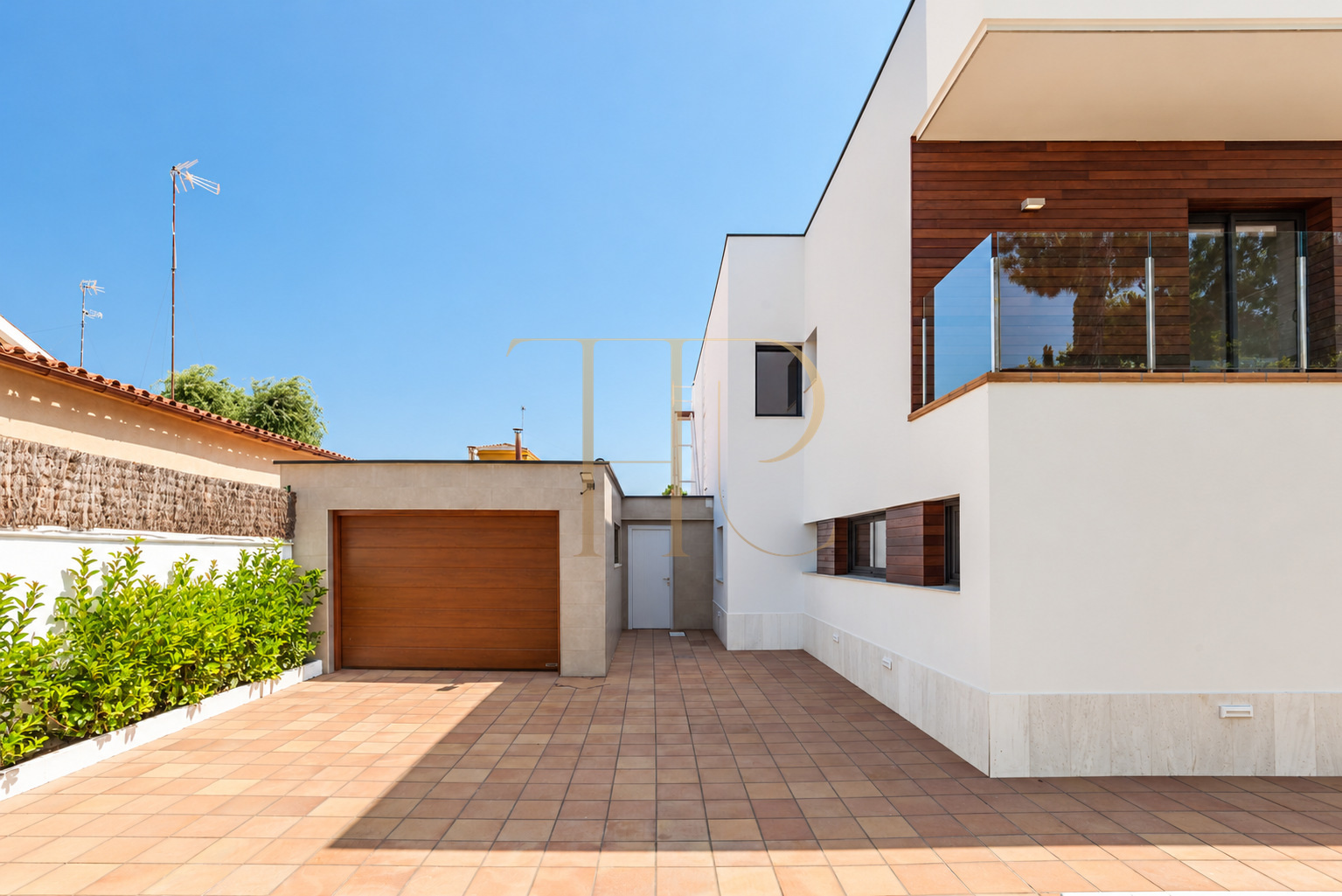 Renovated house with a pool in Montmar, Castelldefels — rented