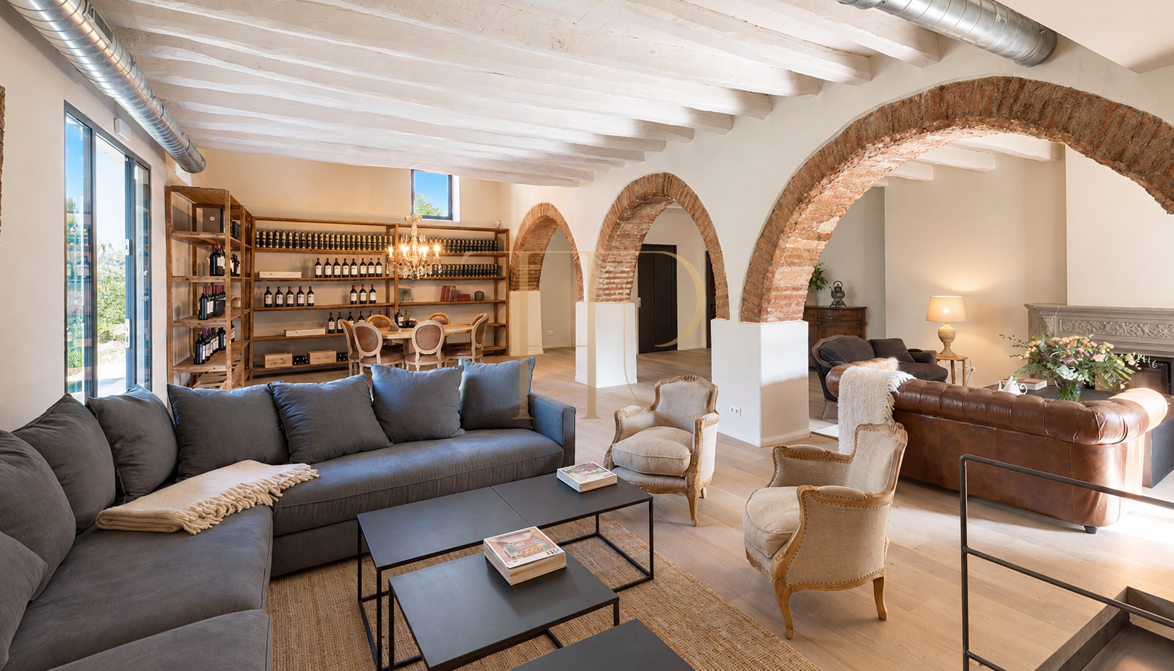 Spectacular completely reformed Masia in Alella