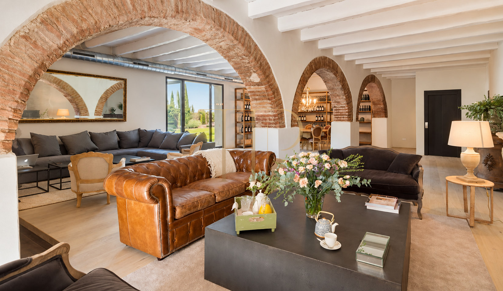 Spectacular completely reformed Masia in Alella