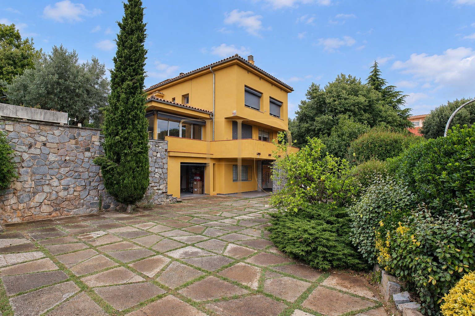 House with garden and private pool in Bellaterra, near Sant Cugat