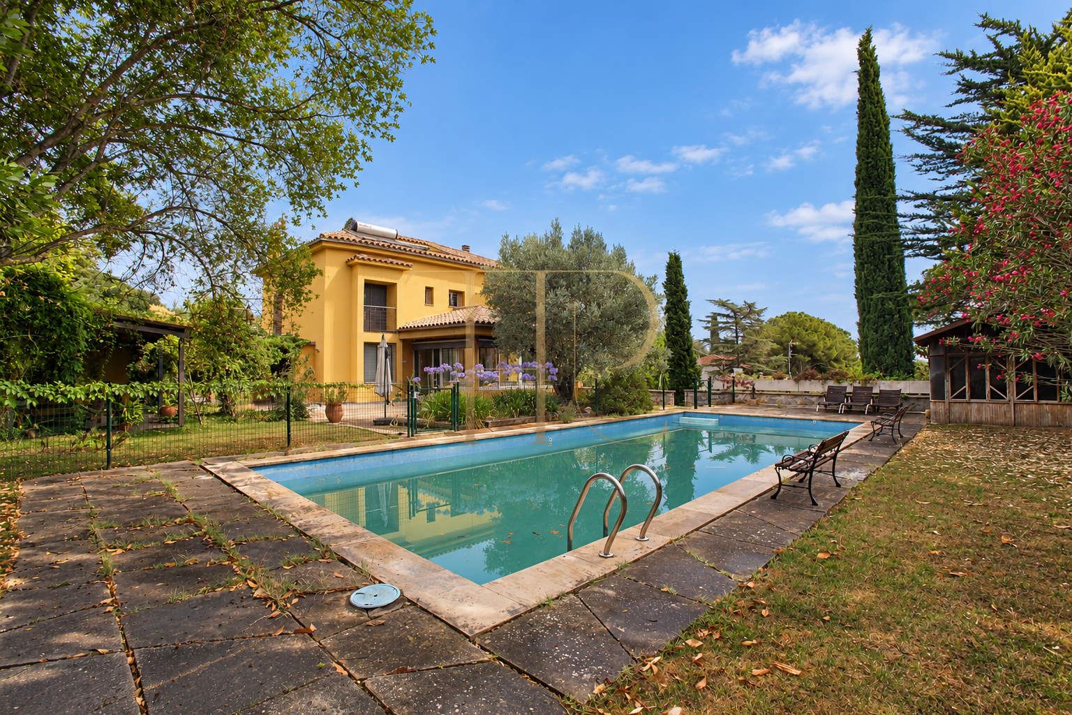 House with garden and private pool in Bellaterra, near Sant Cugat