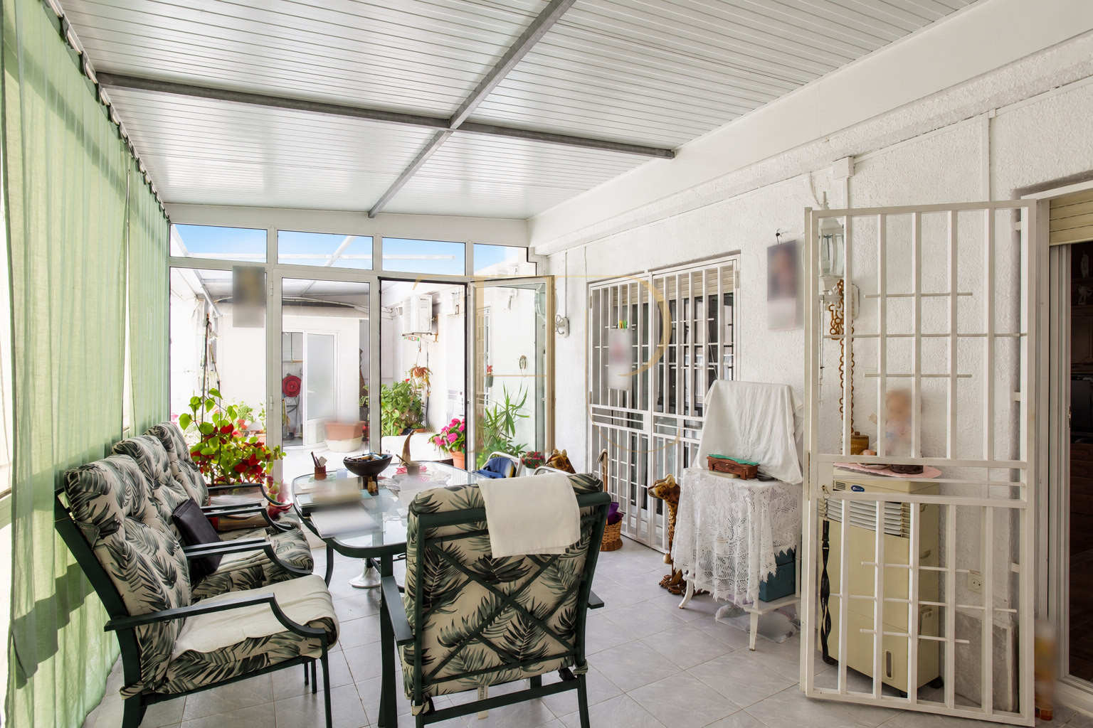 Top-floor penthouse with large terrace in Esquerra de l’Eixample