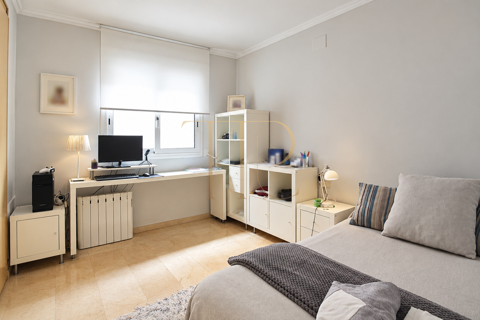 Corner townhouse with garden in Gavà Mar — sold