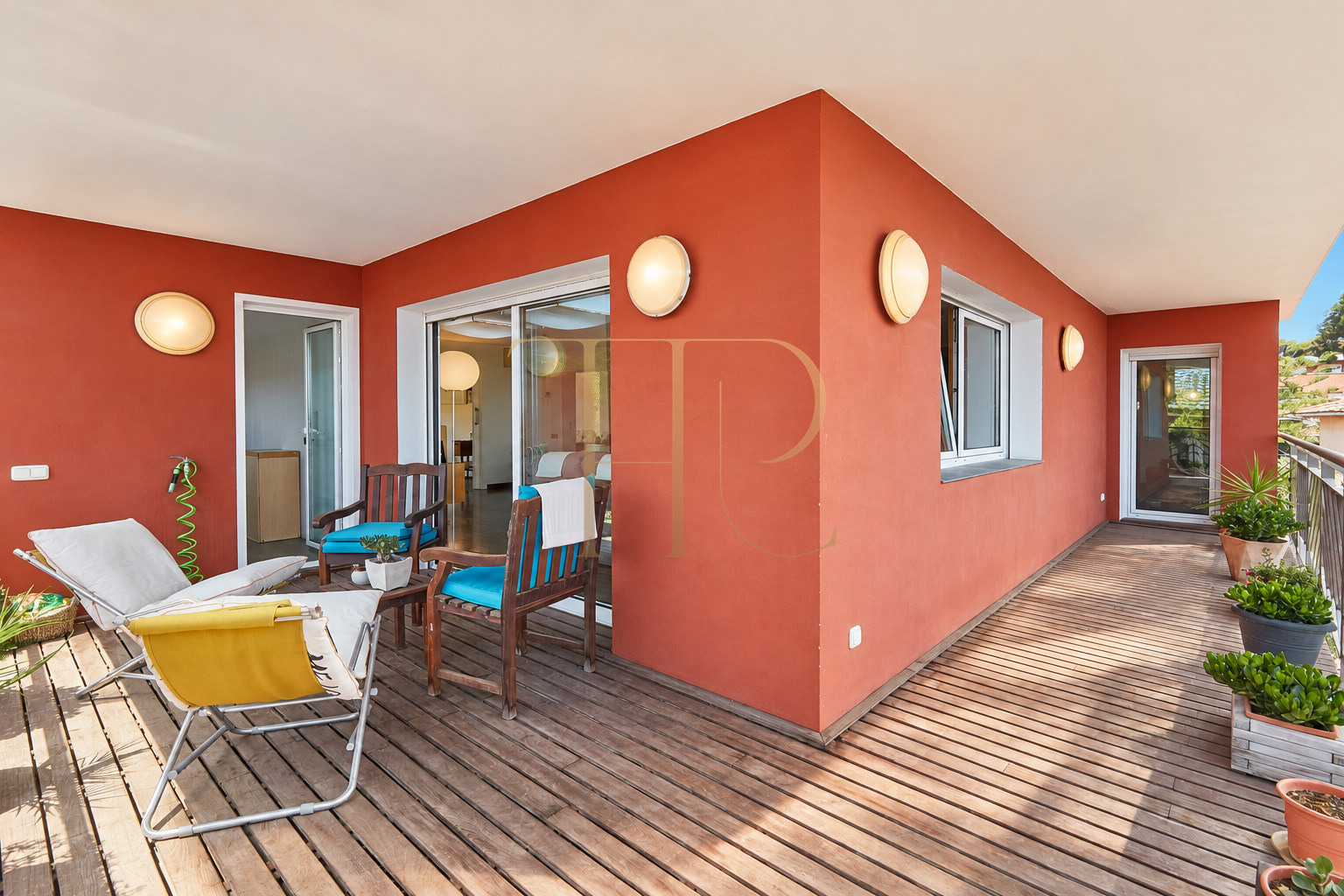 House for sale in Montemar with pool and lift