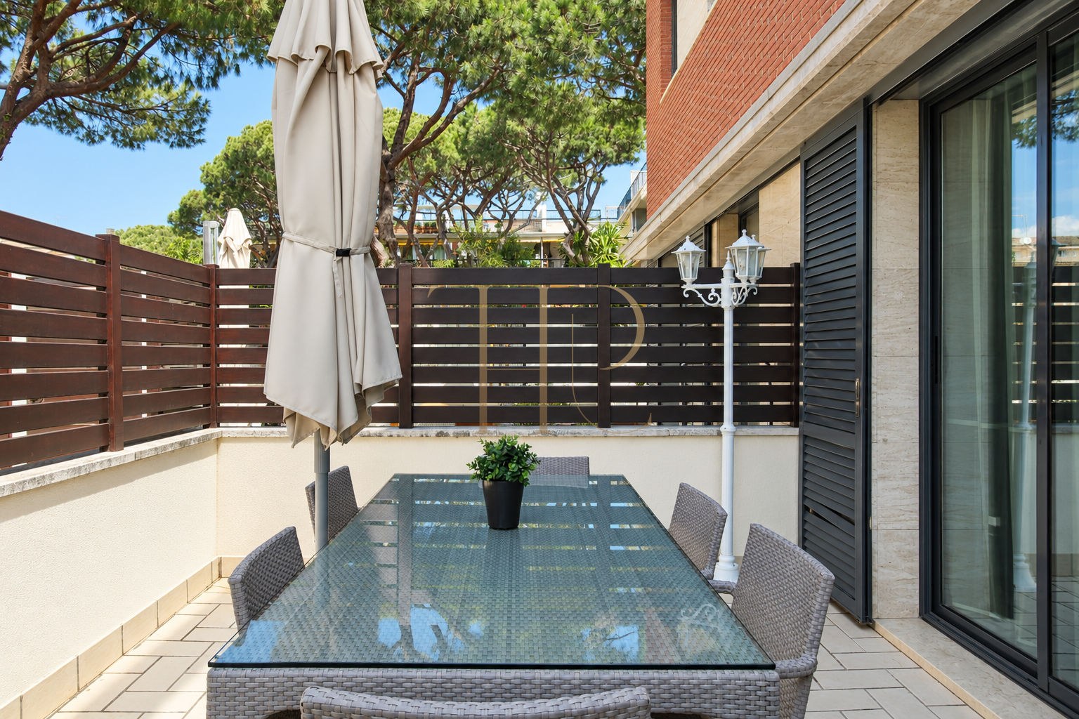 Let townhouse with garden in Castelldefels