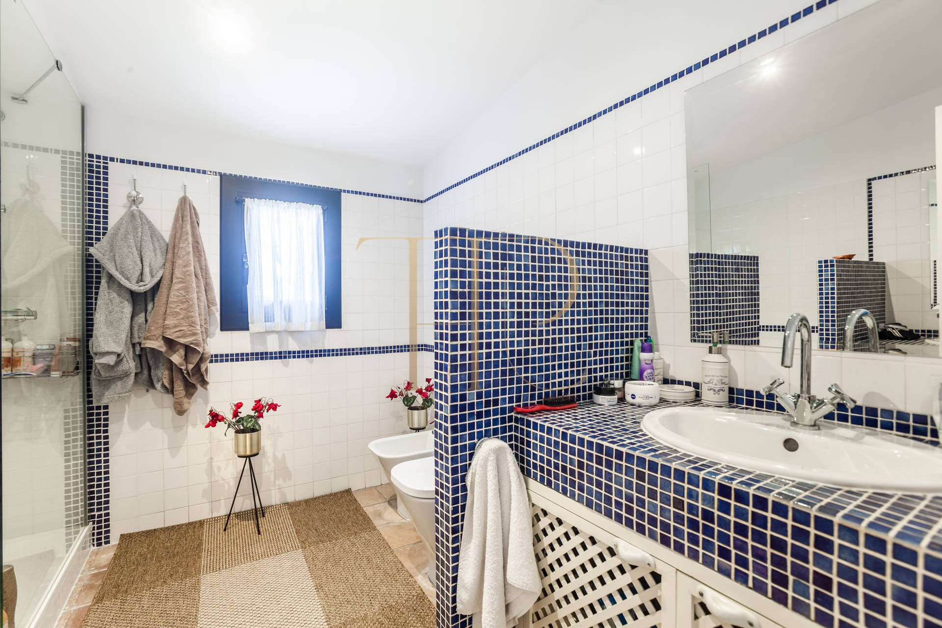 House with a garden and pool near the beach in Gavà Mar