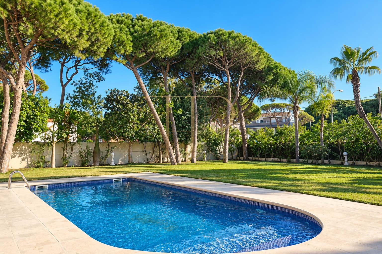 House with garden and pool in Castelldefels Playa — rented