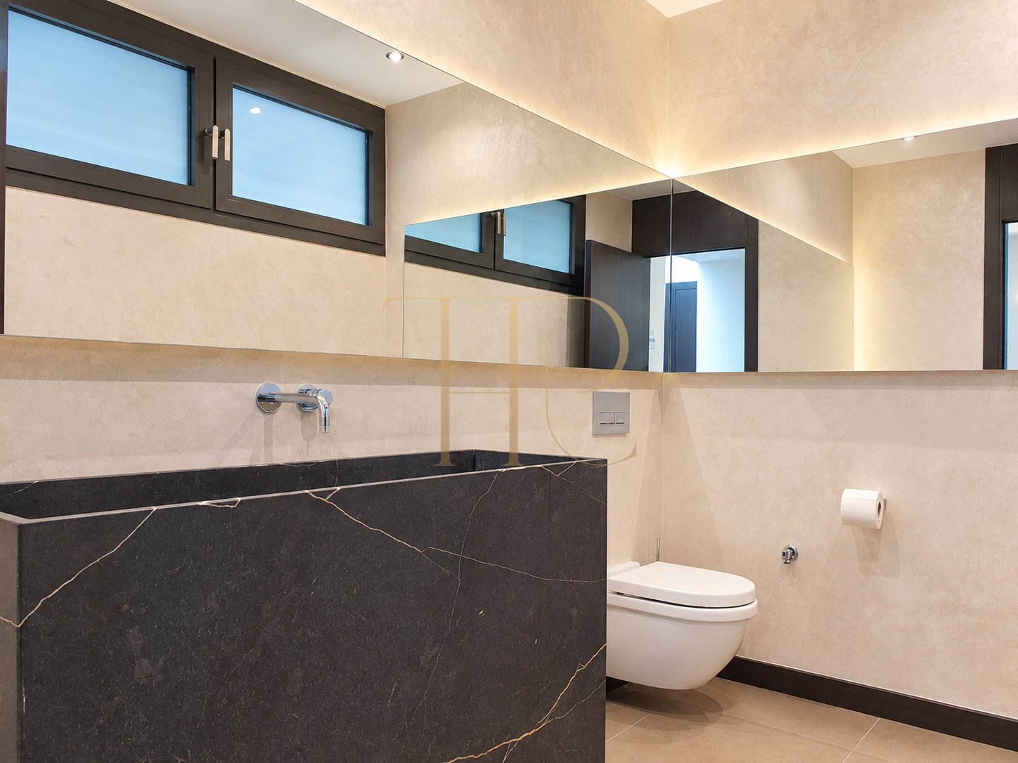 House with pool and garden in Esplugues de Llobregat