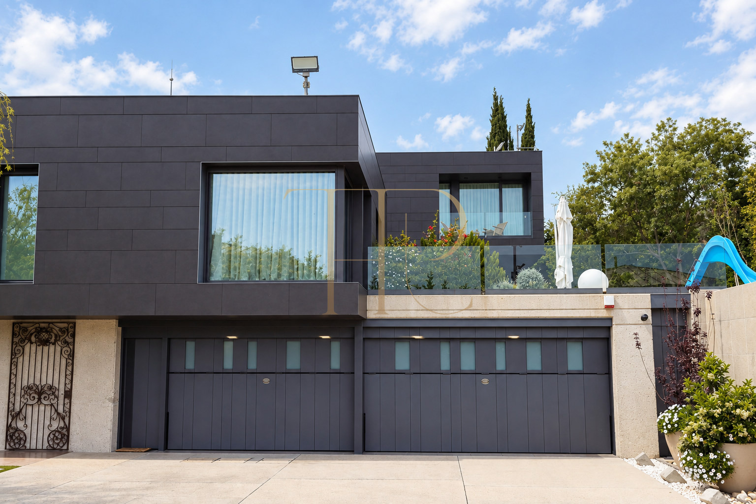 House with pool and garden in Esplugues de Llobregat