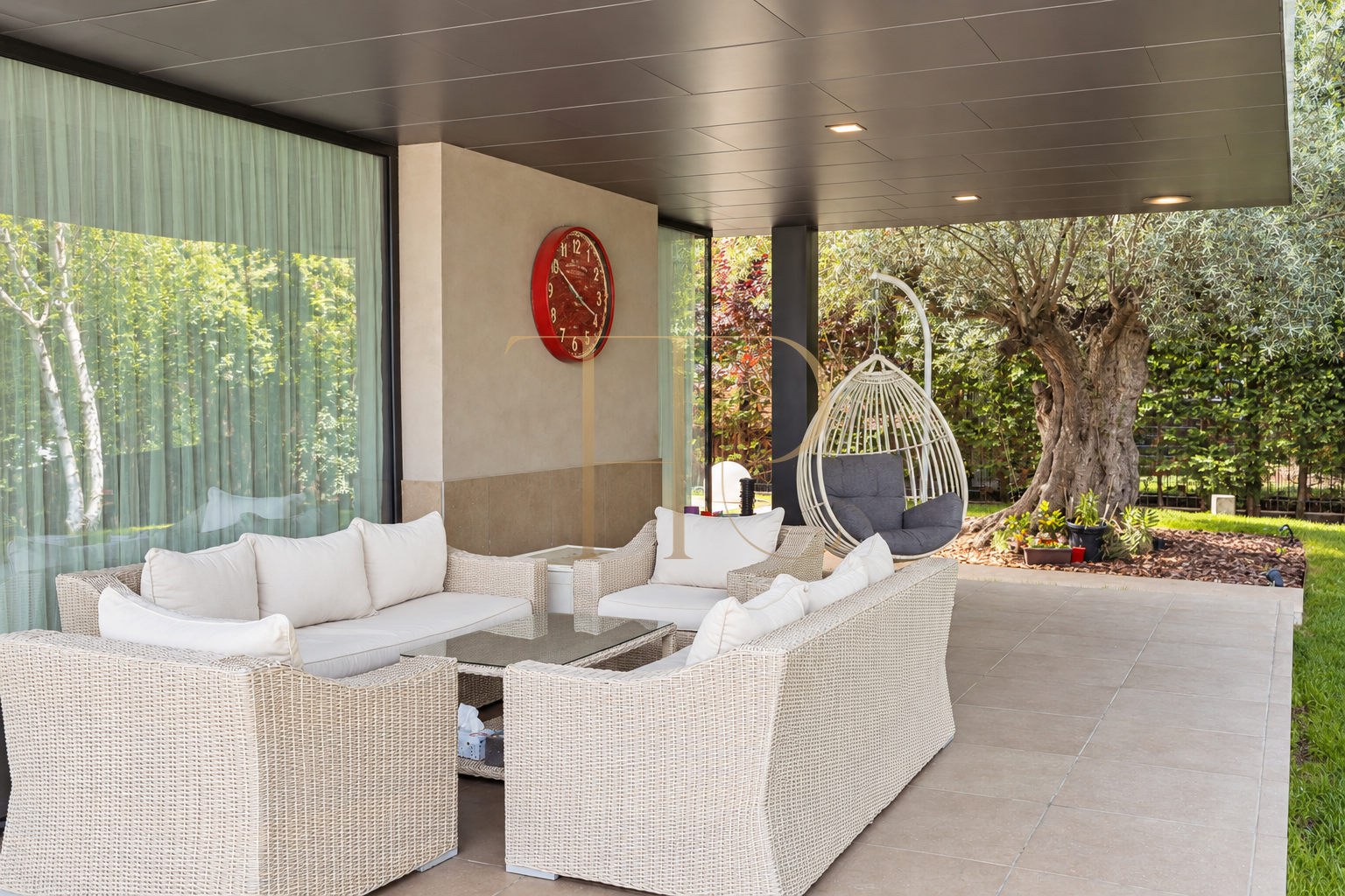 House with pool and garden in Esplugues de Llobregat