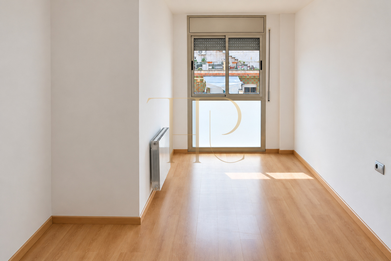 Residential building with eleven homes in Badalona