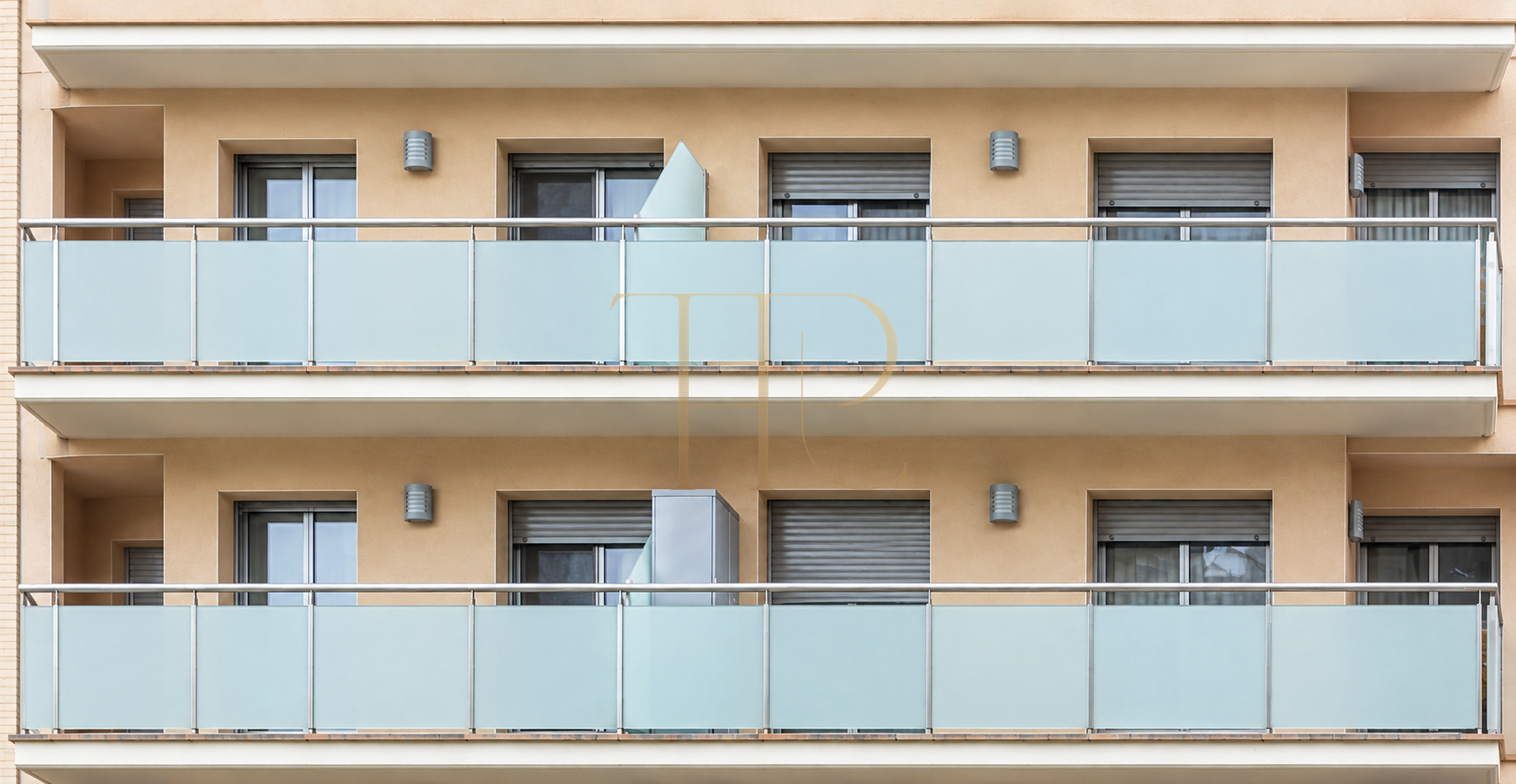 Residential building with eleven homes in Badalona