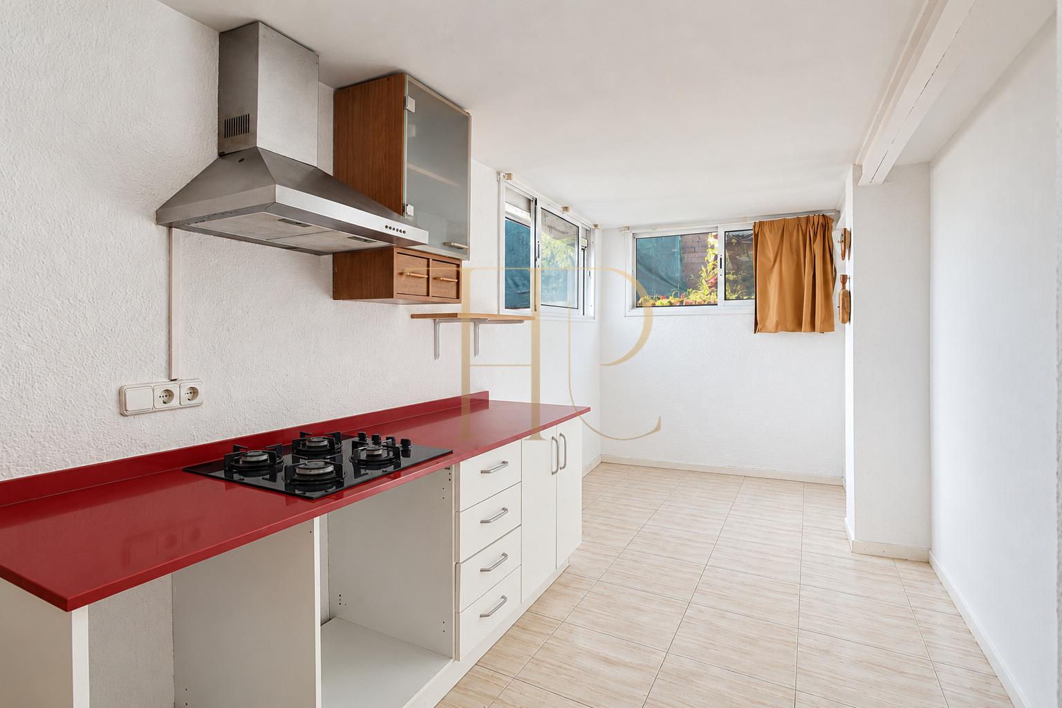 Sold house in Vallpineda, Sitges, with a pool and sea views