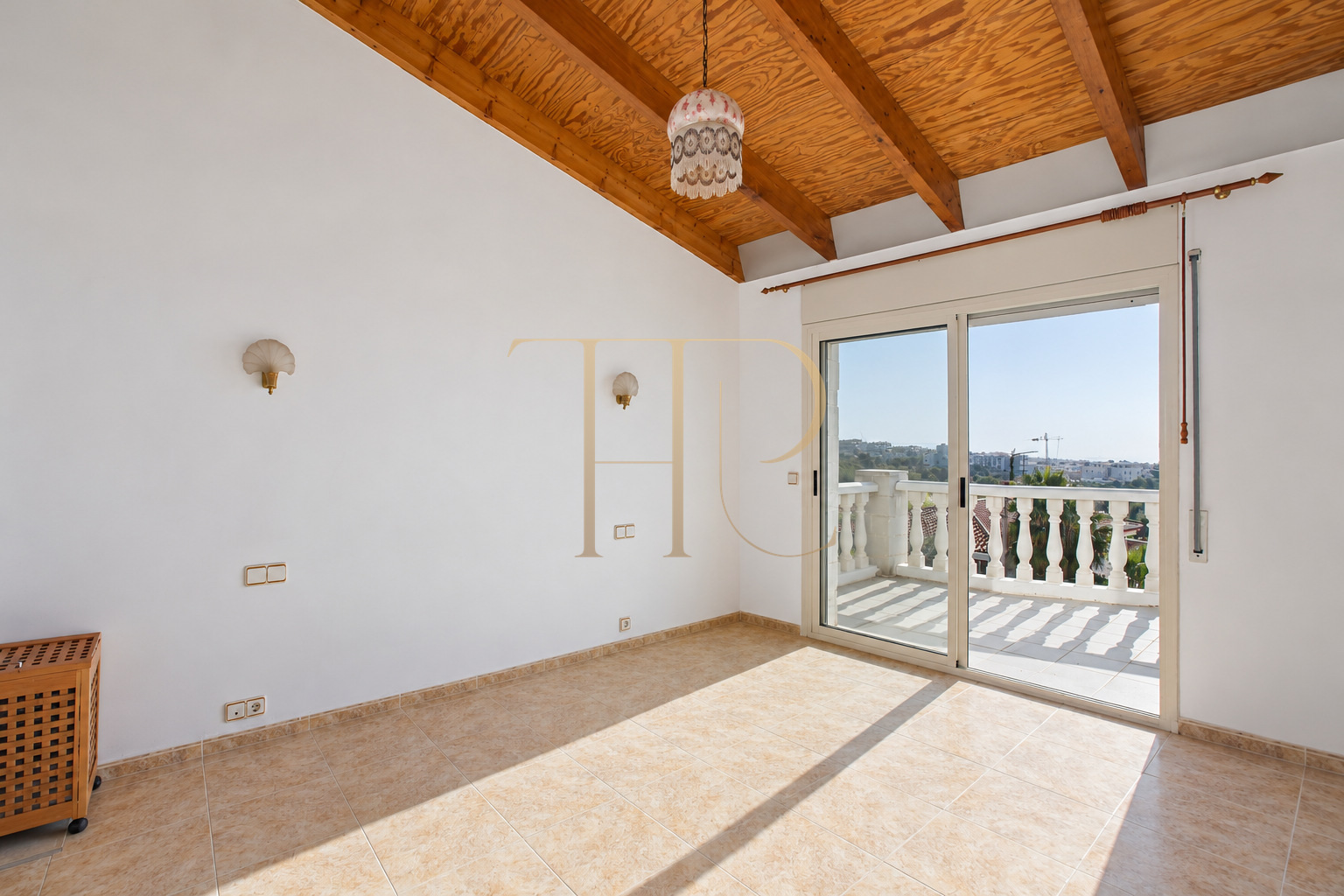 Sold house in Vallpineda, Sitges, with a pool and sea views