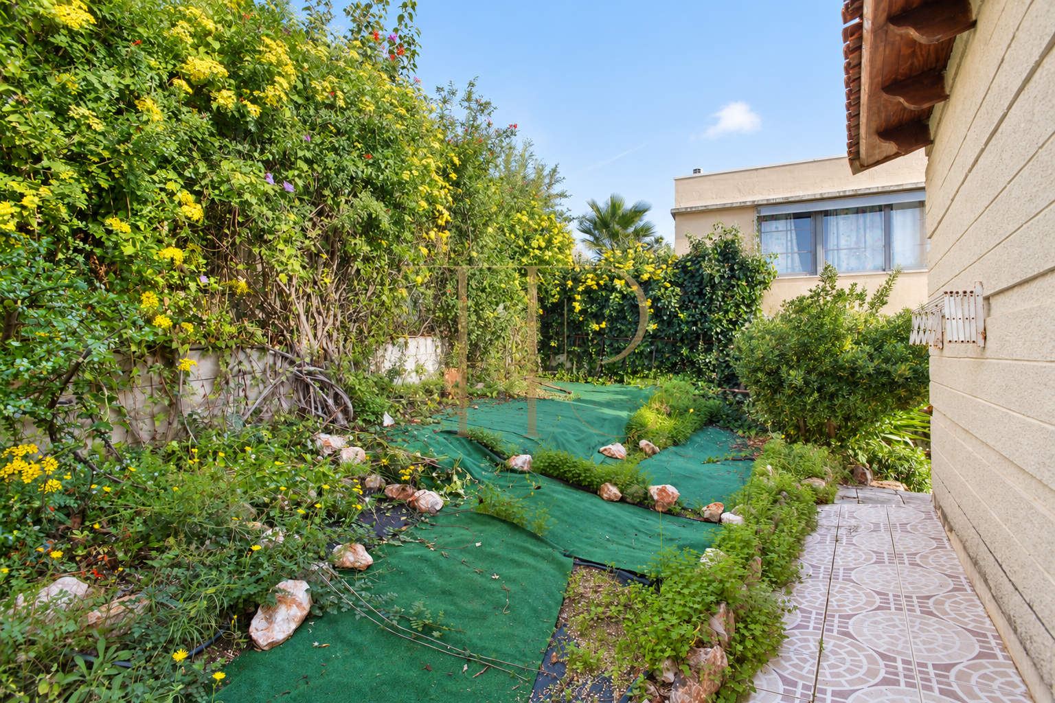 Sold house in Vallpineda, Sitges, with a pool and sea views