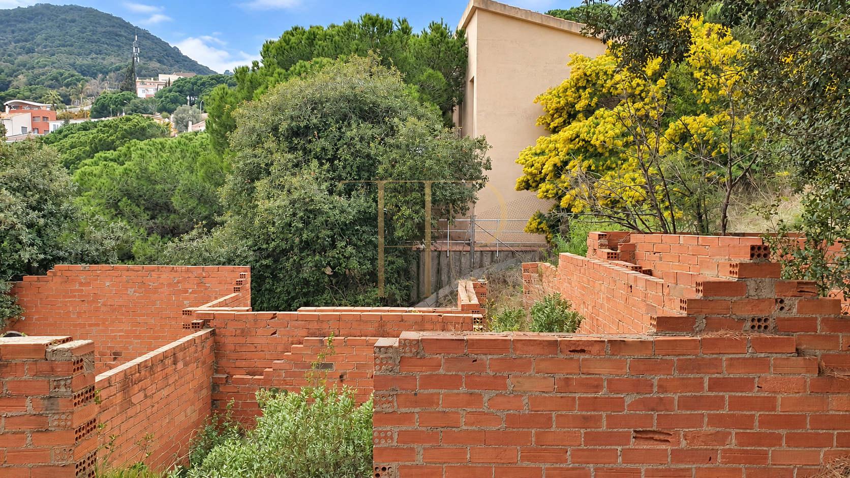 Mountain-view plot in Alella, Maresme — sold