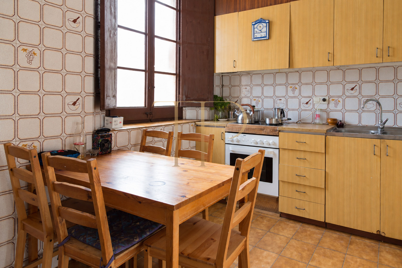 Historic estate with hotel project in Penedès — sold