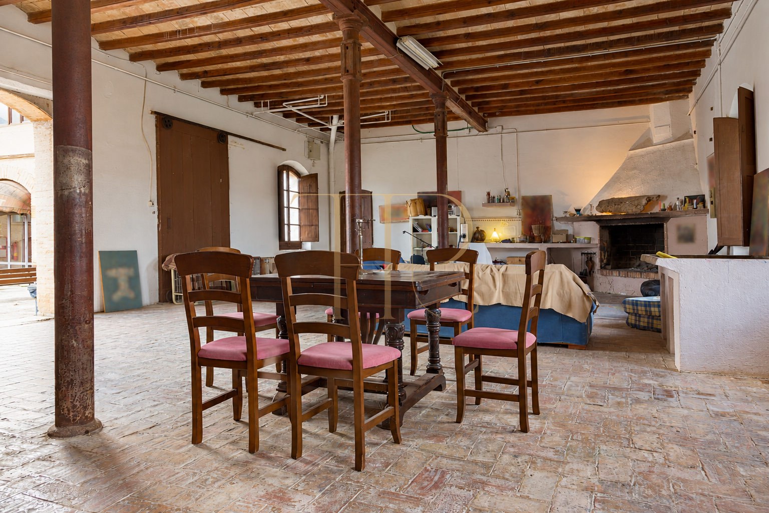 Historic estate with hotel project in Penedès — sold