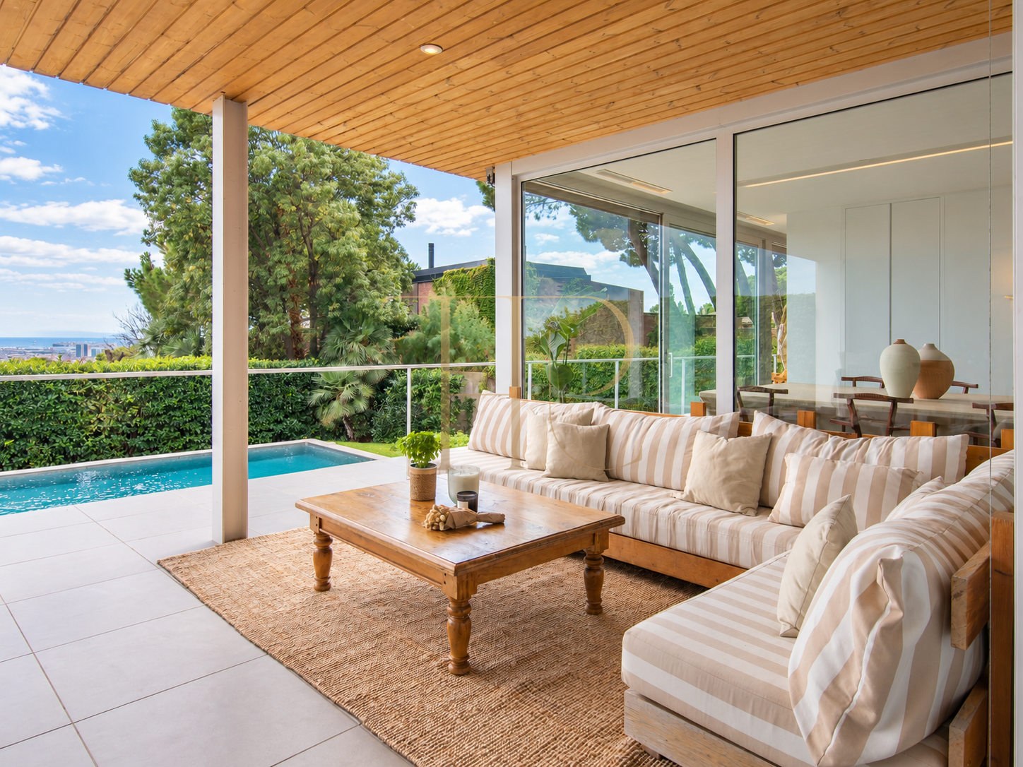House with pool and Barcelona views in Pedralbes — rented