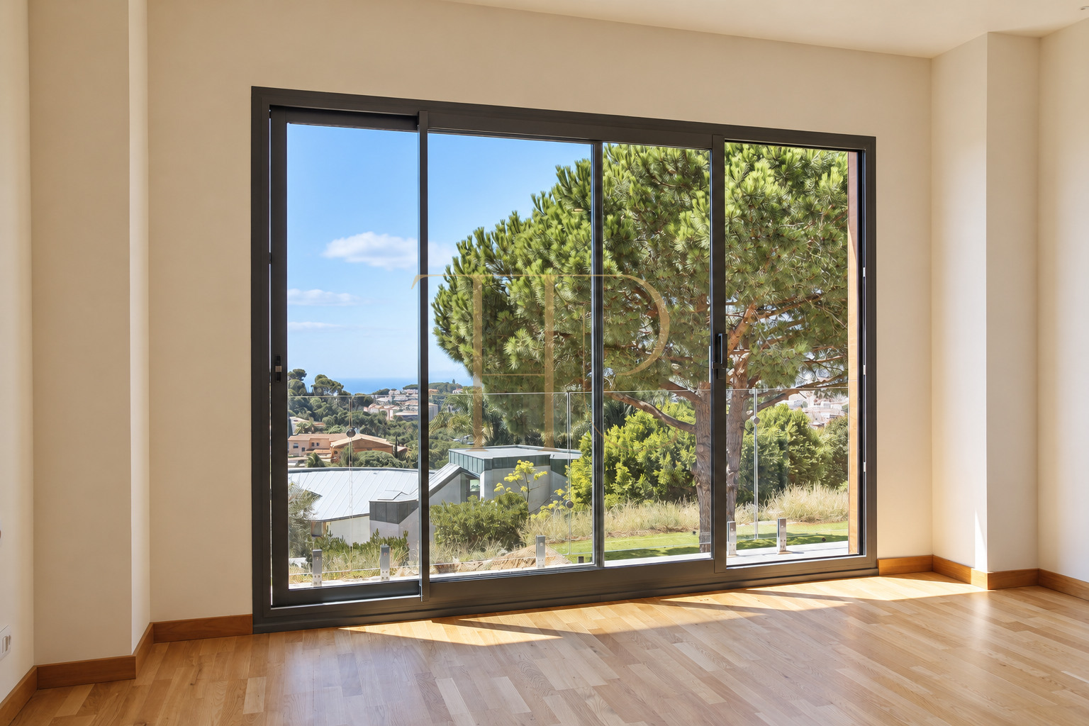 Contemporary villa with sea views in Llavaneres