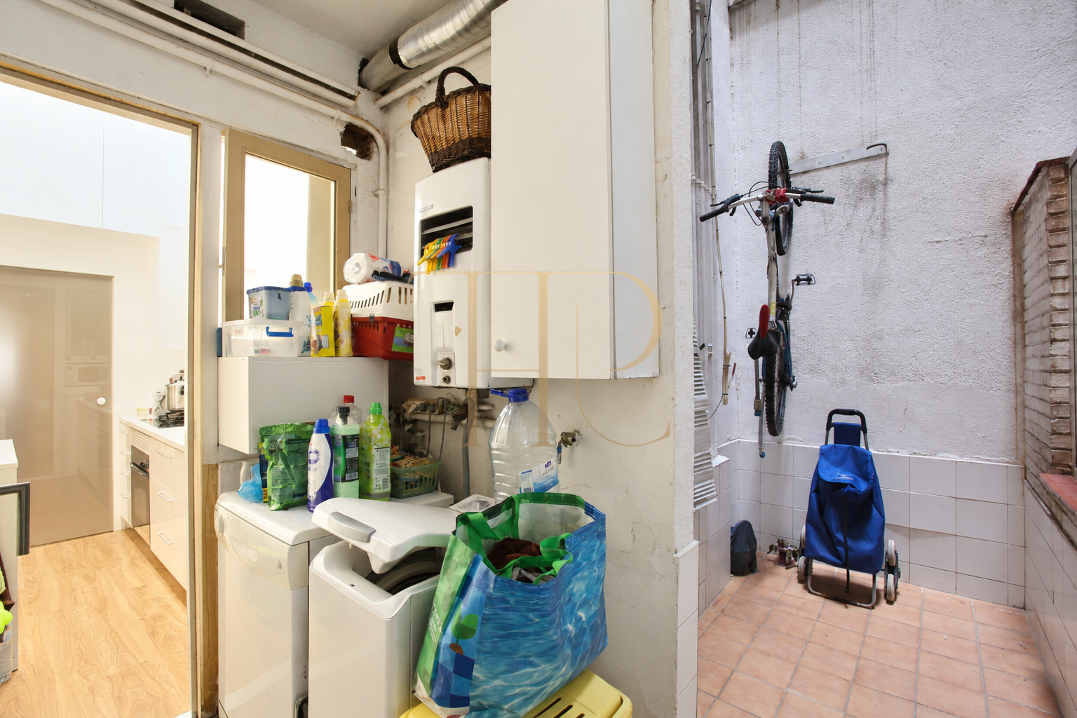 Apartment with terrace near Passeig de Sant Joan, Barcelona