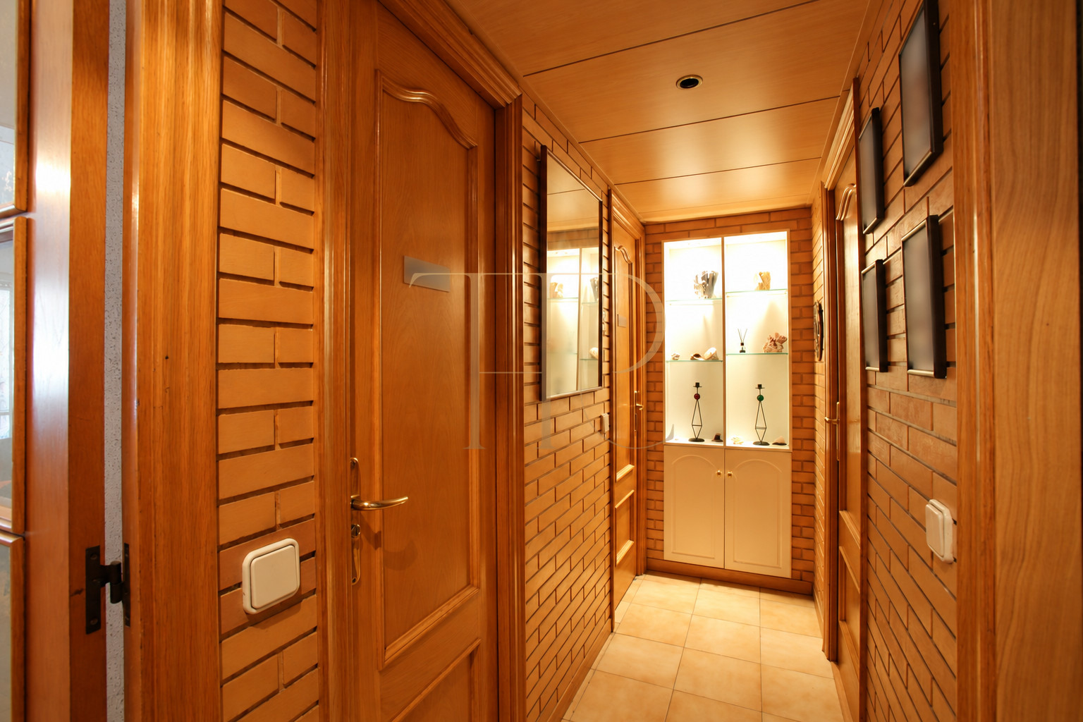 Apartment with terrace near Passeig de Sant Joan, Barcelona