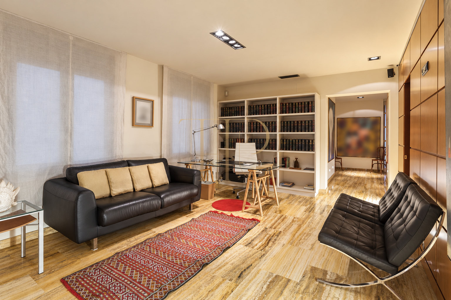Sold apartment with study and terrace in Eixample
