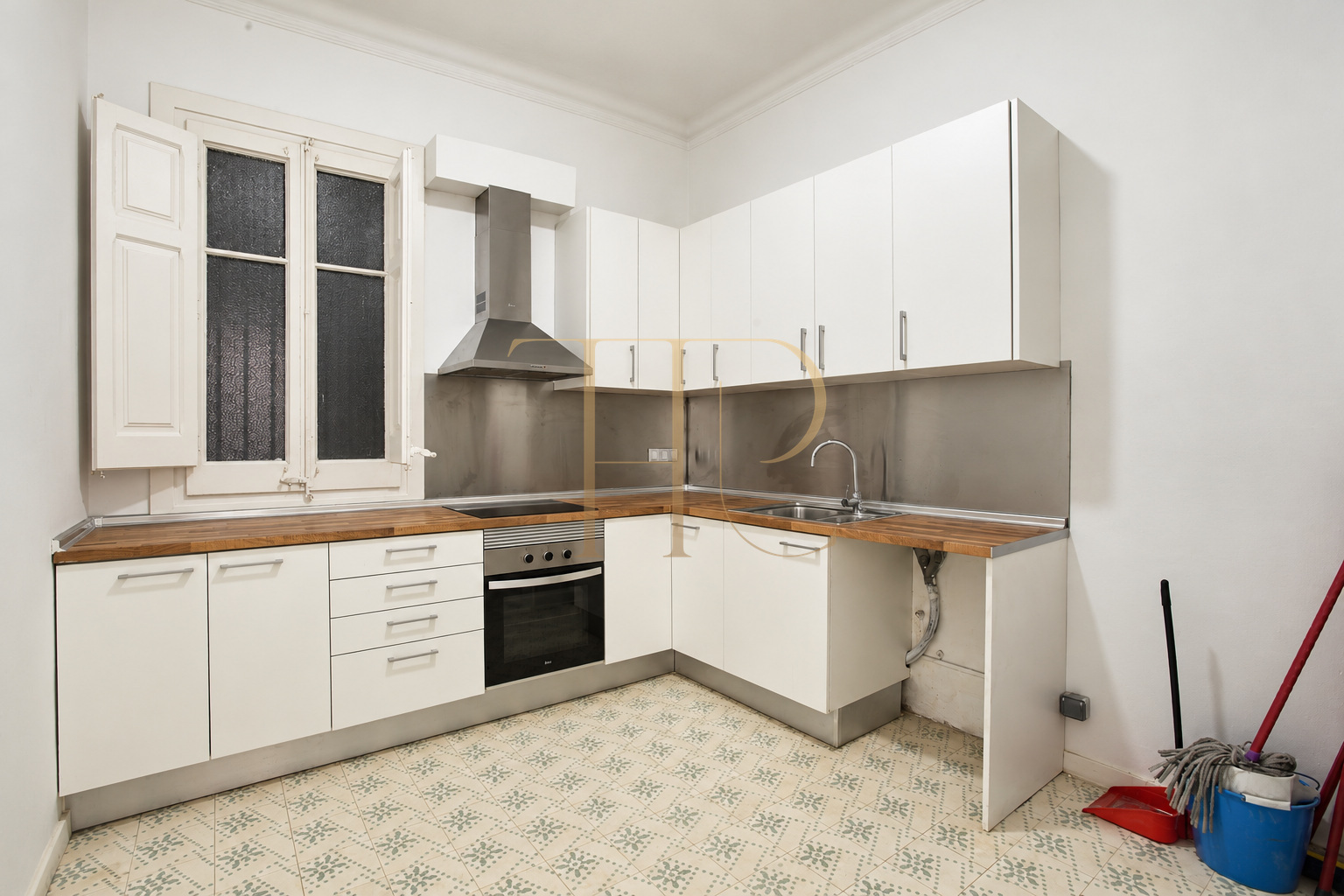 Sold renovated apartment with balconies in Barcelona’s Eixample