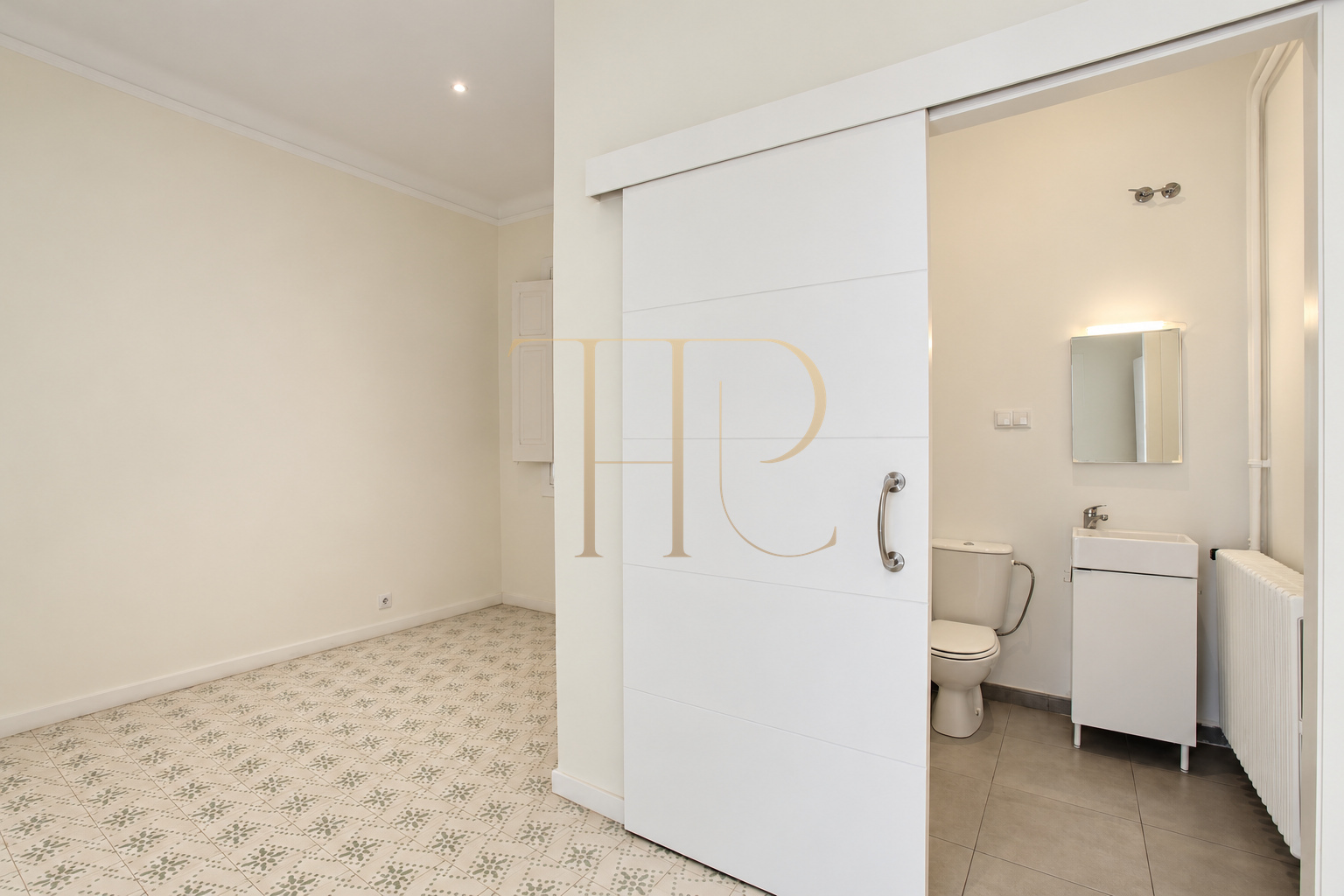 Sold renovated apartment with balconies in Barcelona’s Eixample