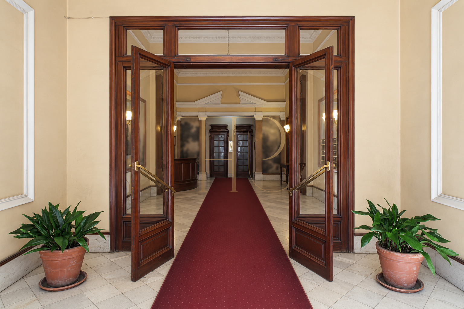 Sold renovated apartment with balconies in Barcelona’s Eixample