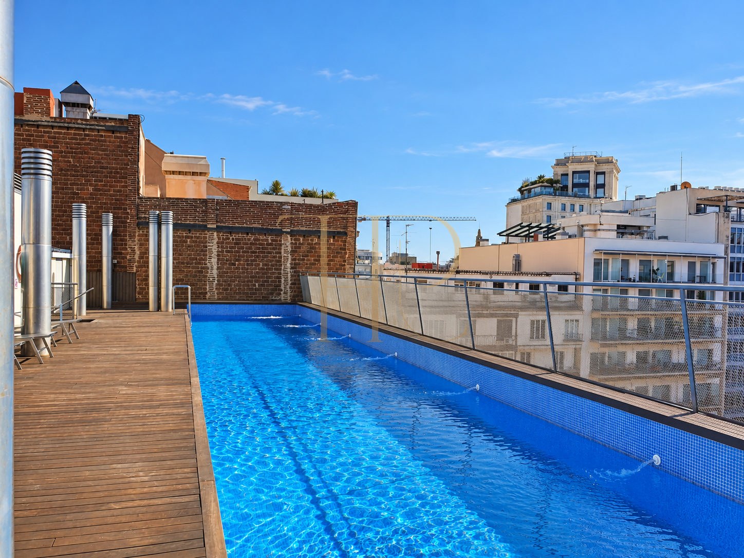 Furnished apartment with terrace in Eixample — rented