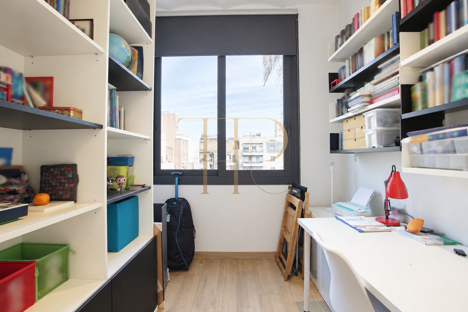 Refurbished Eixample apartment with balcony — sold